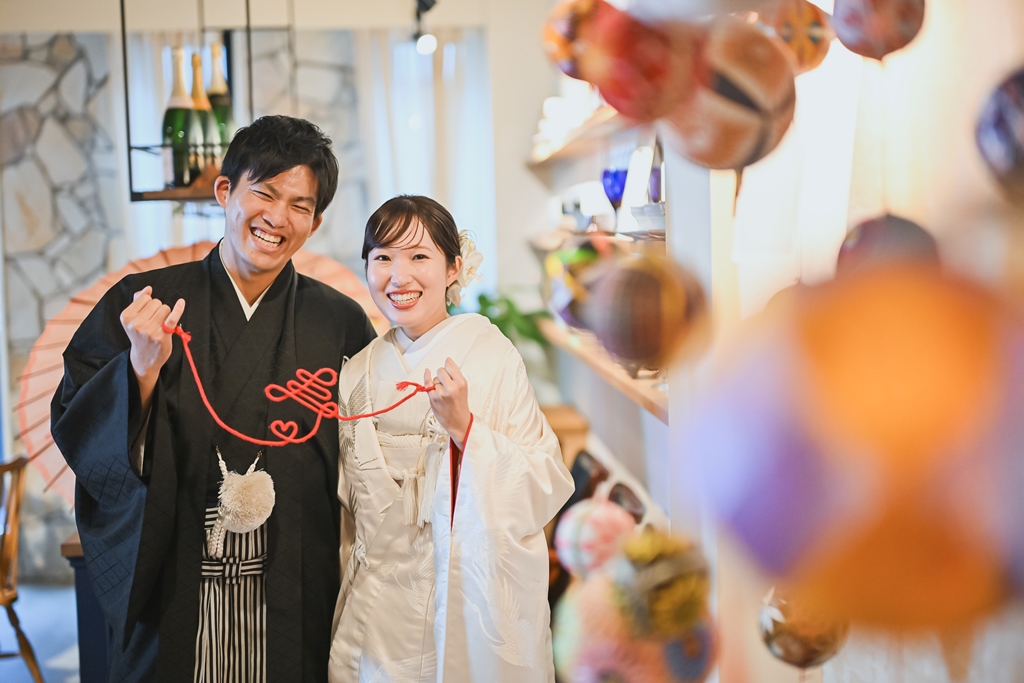 Both colored kimono and white kimono! You can enjoy the luxury!