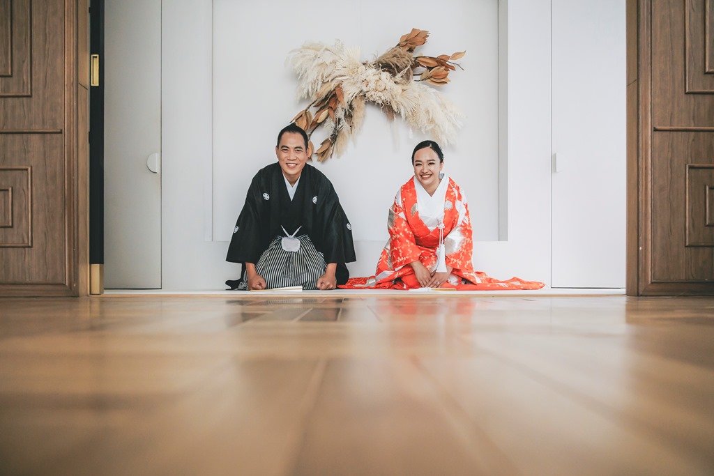 Japanese-style photoshoot in a sophisticated lounge setting ♡