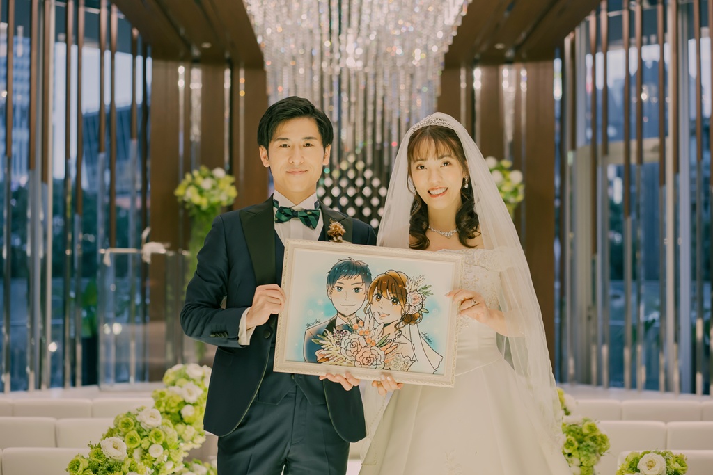 That once-in-a-lifetime moment with the whole family! A dream-come-true chapel photo wedding