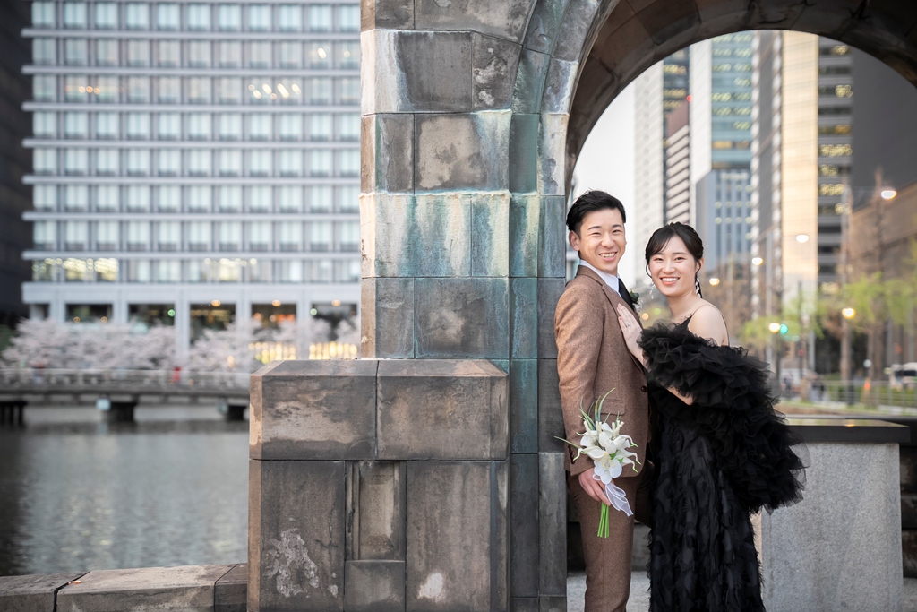 Time-Travel Level Romance: The Magic of Tokyo Station and Western Attire