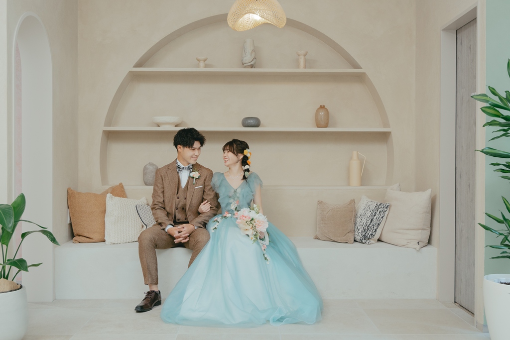 Create your unique wedding photos at a resort studio ♡