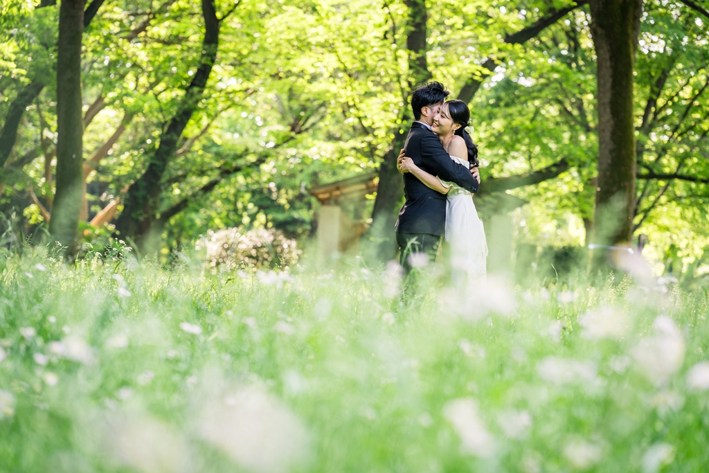A Wedding Photo Experience Captured in the Raw Beauty of Nature. Something No Studio Can Recreate