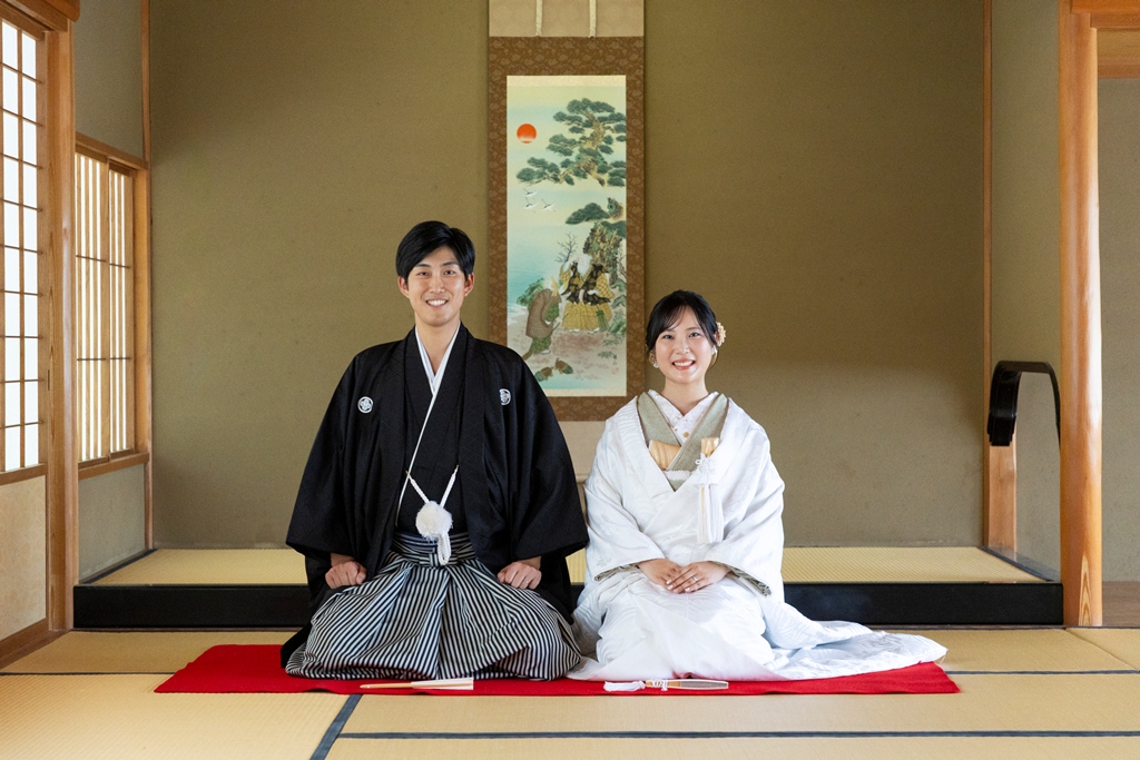 Embracing the True Spirit of Tradition: A Bridal Story Captured in Shiratori Garden