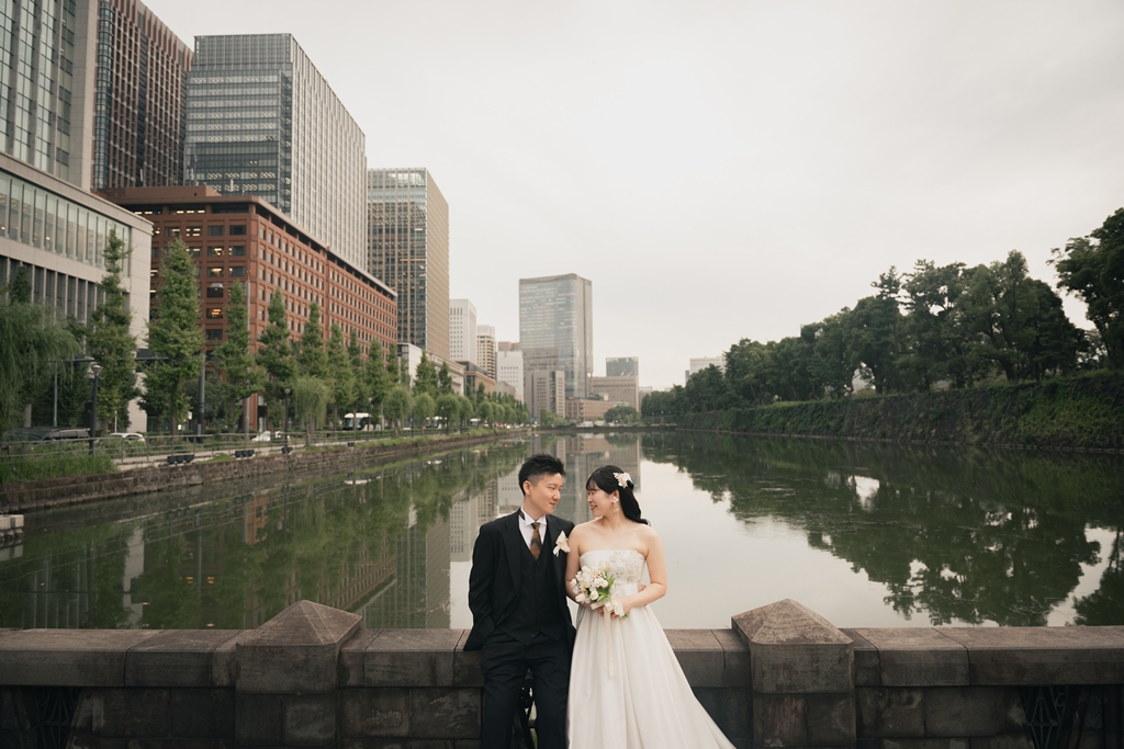 Timeless and Elegant Pre Wedding Photography at Tokyo Station