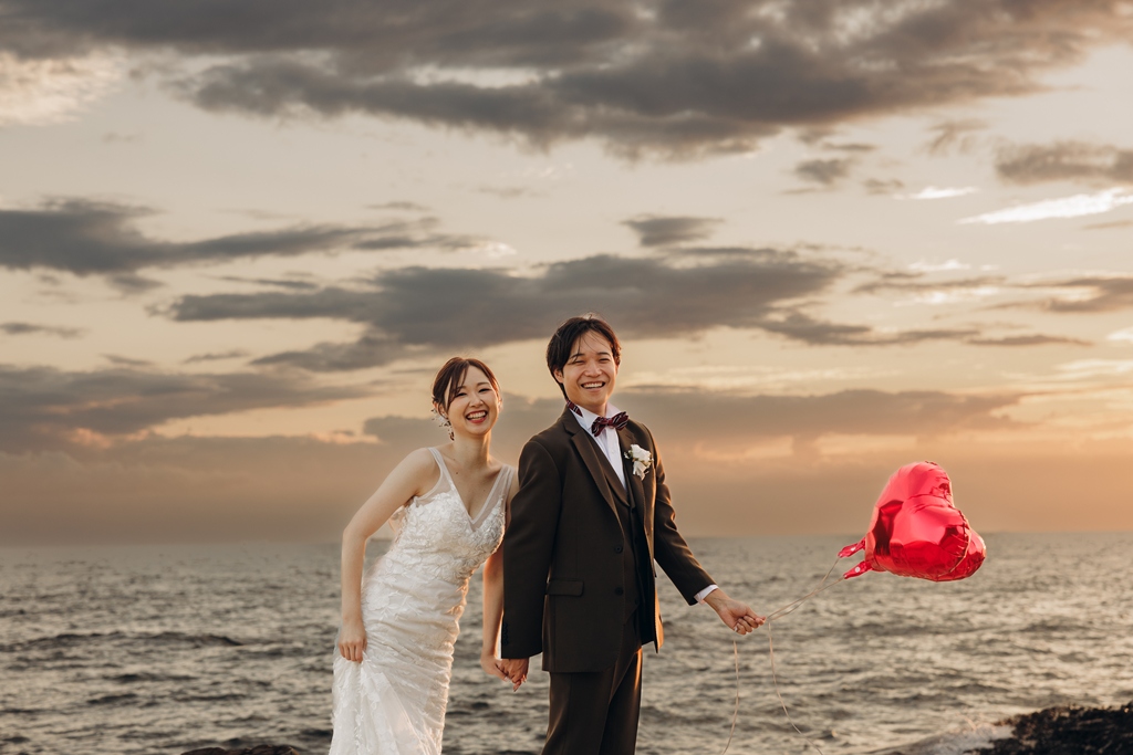 Blessed by the Ocean Scenery ‐ A Romantic Photoshoot in Utsumi