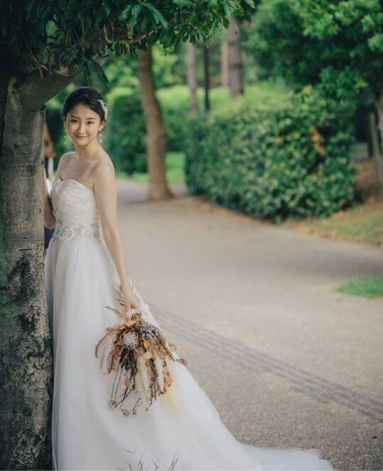 A-Line style wedding dress (SL06): available at our Tokyo Minamiaoyama studio for a pre-wedding photoshoot in Japan.
