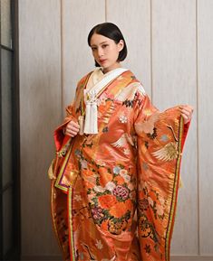 Crimson Radiance style irouchikake (coloured wedding kimono) (AS01): available at our Tokyo St. studio for a pre-wedding photoshoot in Japan.