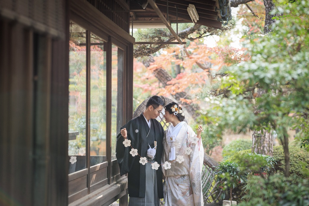 Traditional Japanese attire photo shoot at a Japanese restaurant