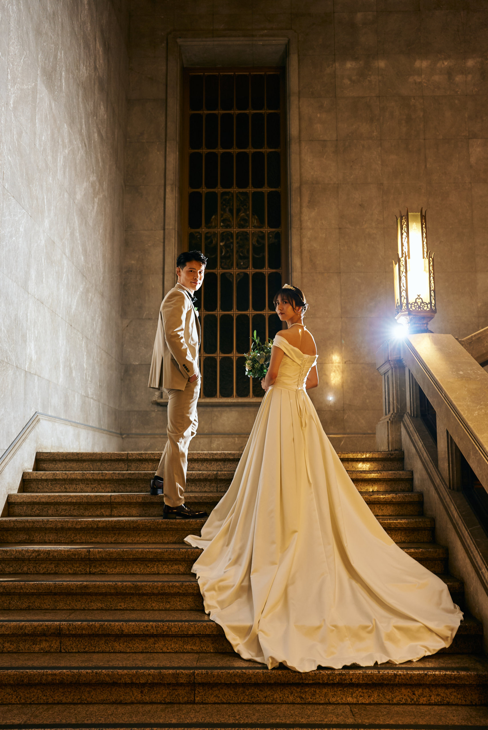 Wedding photography session at Tokyo National Museum — our photographers work with each spot's unique light and spatial character to create images of genuine grandeur
