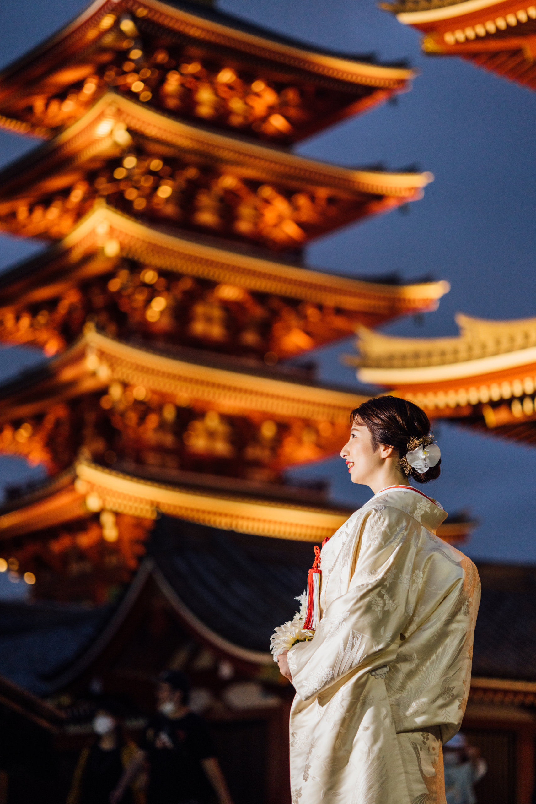 Japan wedding photography at a traditional temple