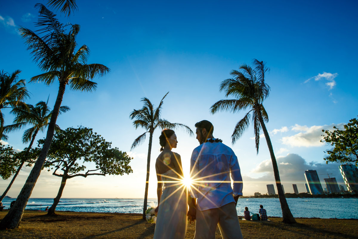 Beach wedding photo scene in Hawaii