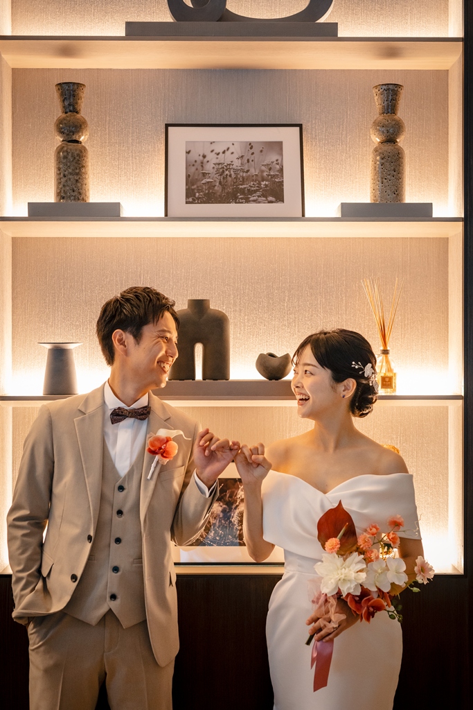 Wedding Avenue Tokyo Station Studio interior — a refined wa-modern space where hair, makeup and kimono dressing take place before traveling to Arisugawa Memorial Park