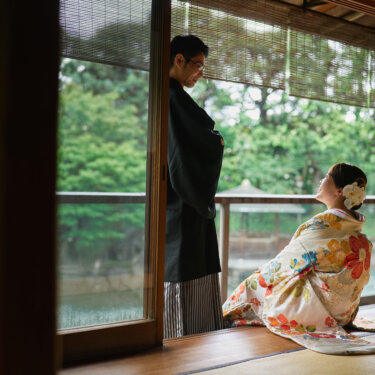 Natural Smiles, Beautiful Memories: A Pre-Wedding Photoshoot at Mejiro Garden and Kasai Rinkai Park