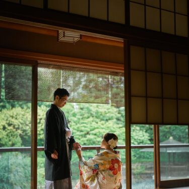 Natural Smiles, Beautiful Memories: A Pre-Wedding Photoshoot at Mejiro Garden and Kasai Rinkai Park