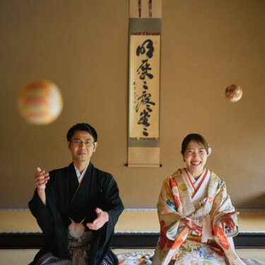 Natural Smiles, Beautiful Memories: A Pre-Wedding Photoshoot at Mejiro Garden and Kasai Rinkai Park