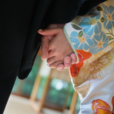 Natural Smiles, Beautiful Memories: A Pre-Wedding Photoshoot at Mejiro Garden and Kasai Rinkai Park